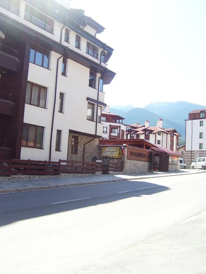 Cosy Apartments Within Walking Distance To Ski Lifts Bansko